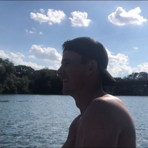 Meet your Posher, Robert